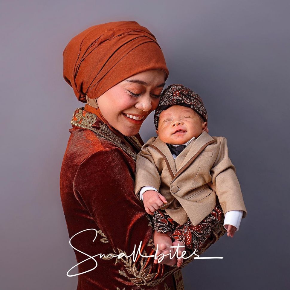 Potret Lesti Kejora Momong Anak (instagram/@lestykejora)