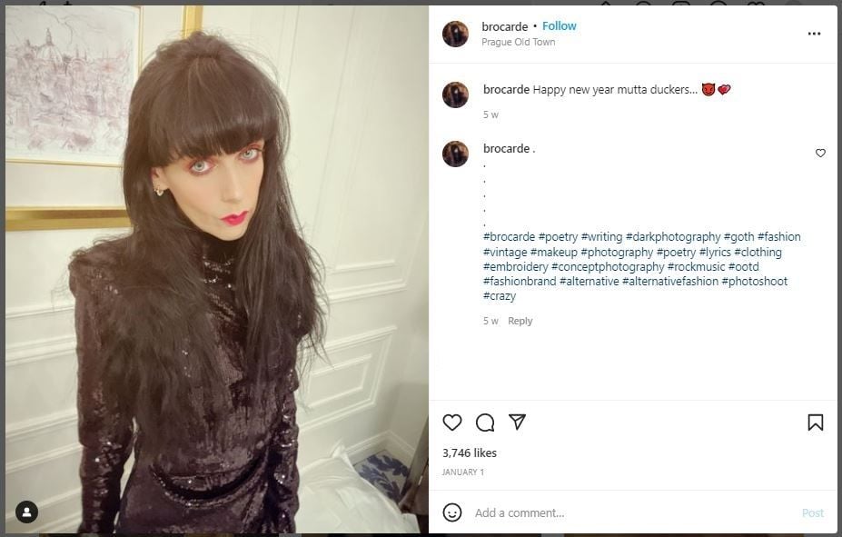 Wanita Mengaku Menikah dengan Hantu (instagram.com/brocarde)