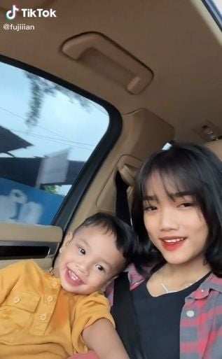 Fuji dan Gala Sky Andriansyah [TikTok/@fujiiian]