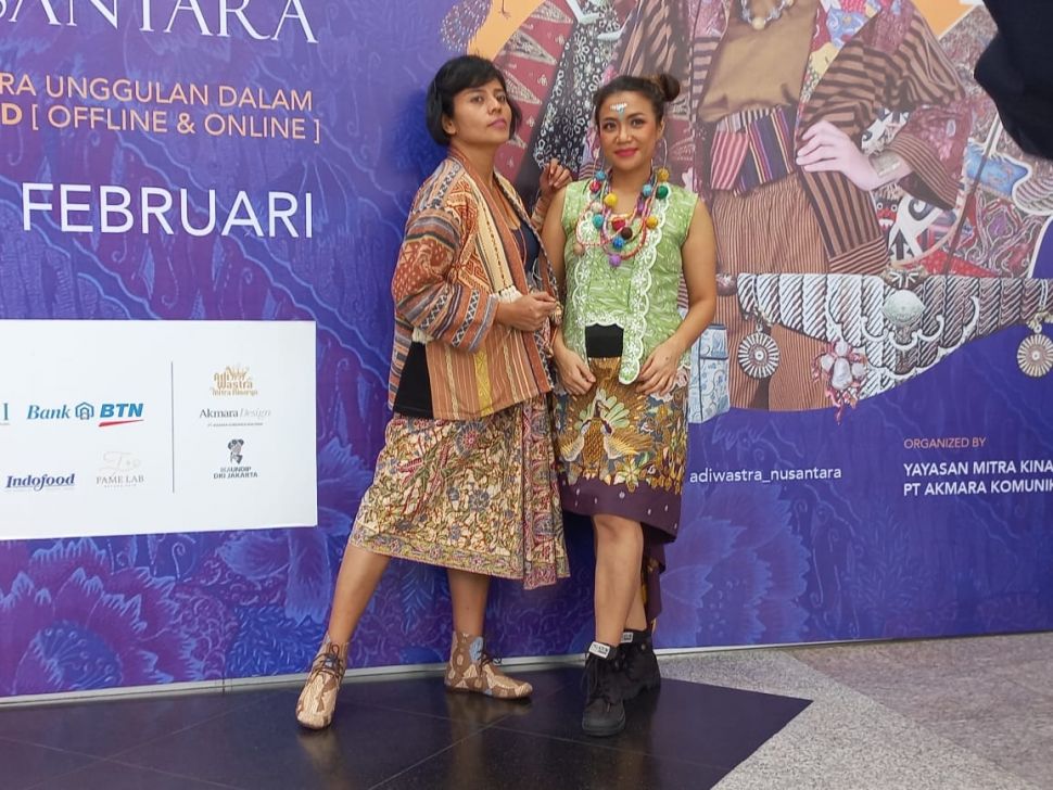 Monique Hardjoko - Founder Rasa Wastra Indonesia dan Firziati Perdani - Teman Rasa Wastra Indonesia. (Suara.com/Vania)