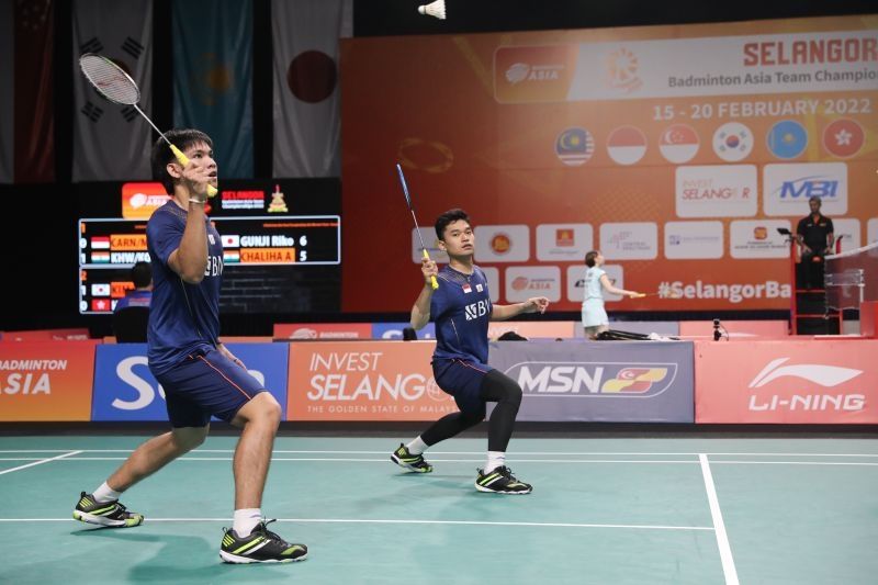 Pasangan Leo Rolly Carnando/Daniel Marthin mengalahkan Manjit Singh Khwairakpam/Dingku Singh 21-16, 21-10 dalam fase penyisihan Grup A Kejuaraan Bulutangkis Asia Beregu (BATC) 2022 di Malaysia, Jumat. (dokumentasi PP PBSI)