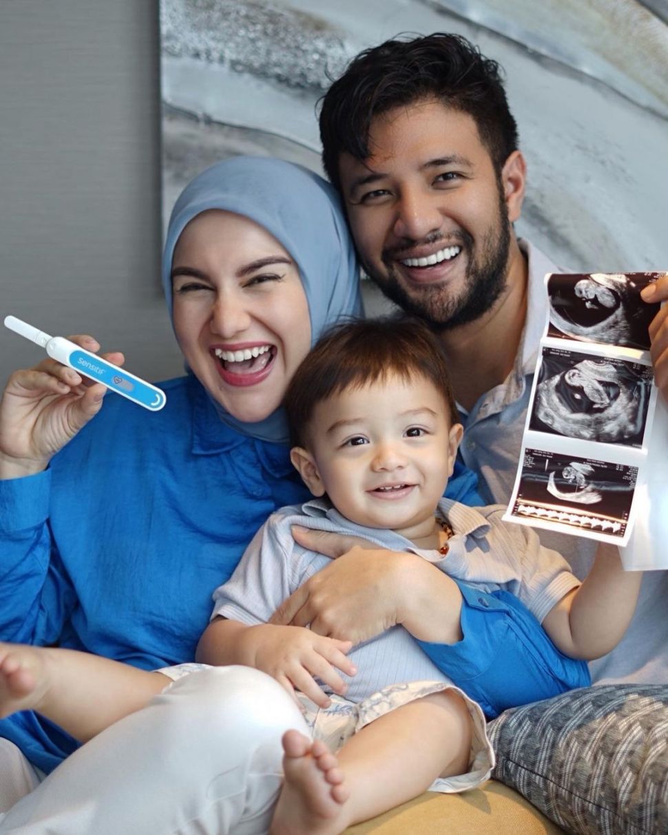 Ammar Zoni dan Irish Bella mengumumkan kehamilan anak kedua. [Instagram]