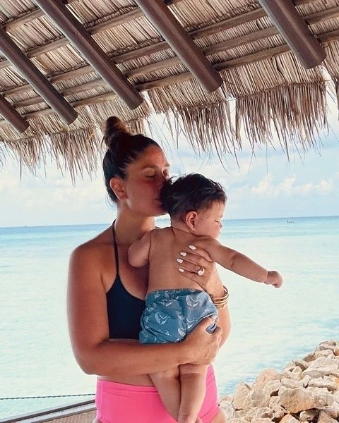 Kareena Kapoor dan Baby Jeh [Instagram]