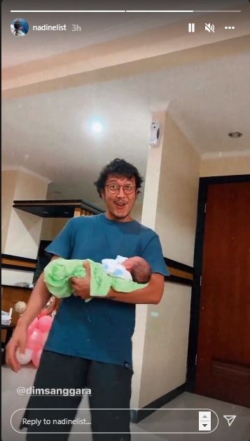 Nadine Chandrawinata dan Dimas Anggara dikaruniai anak pertama (instagram.com)