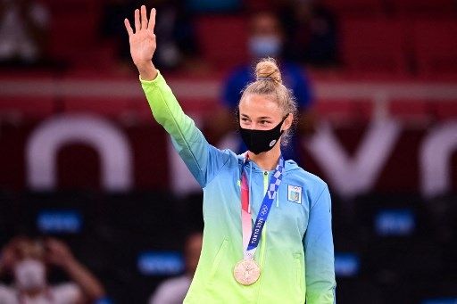 Daria Bilodid judoka asal Ukraina meraih medali perunggu Olimpiade Tokyo 2020, 24 Juli 2021. [AFP]