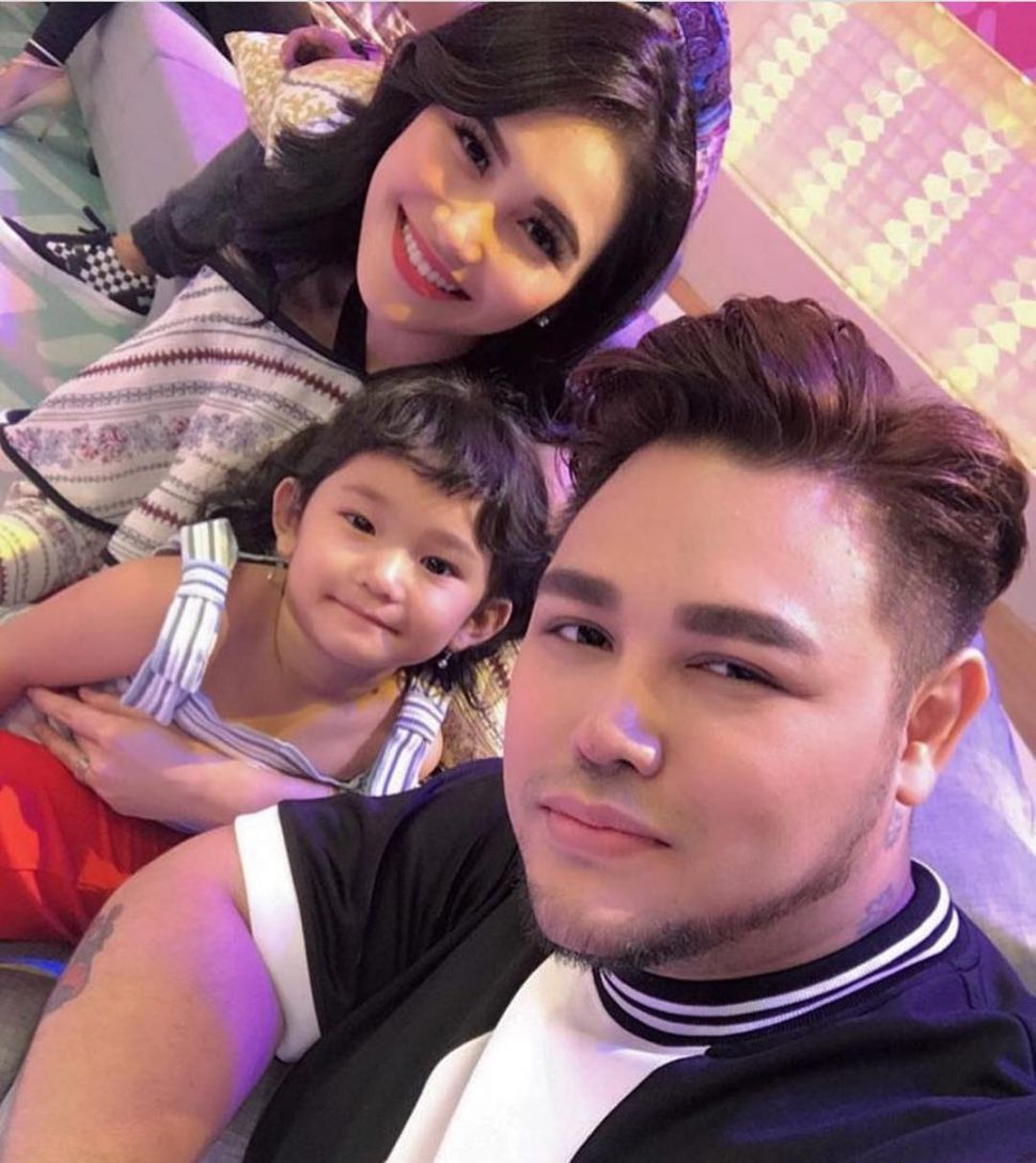 Ayu Ting Ting, Ivan Gunawan dan Bilqis Khumairah Razak. [Instagram]