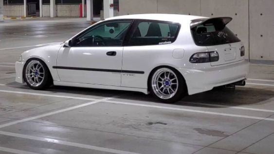 Ilustrasi Honda Civic Estilo. (Instagram/@garasivirtual)