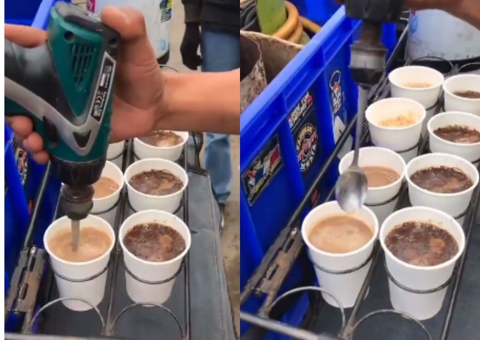 Lain dari yang Lain, Penjual Minuman Aduk Kopi Pakai Bor Listrik Jadi Viral. (Twitter/jowoshitpost)