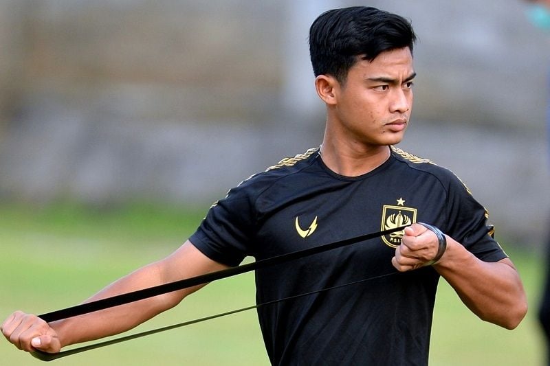 Pratama Arhan saat masih memperkuat PSIS Semarang. [ANTARA FOTO/Fikri Yusuf]