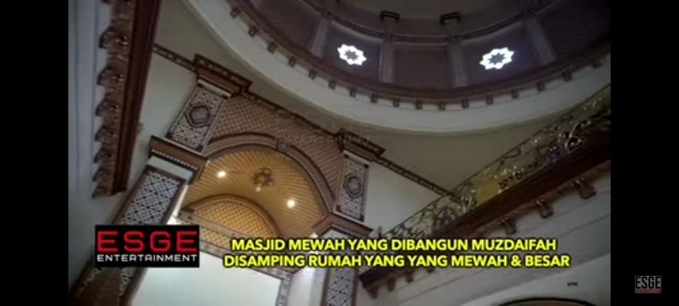 Potret Masjid yang Dibangun Muzdalifah. (YouTube/Esge Entertainment)