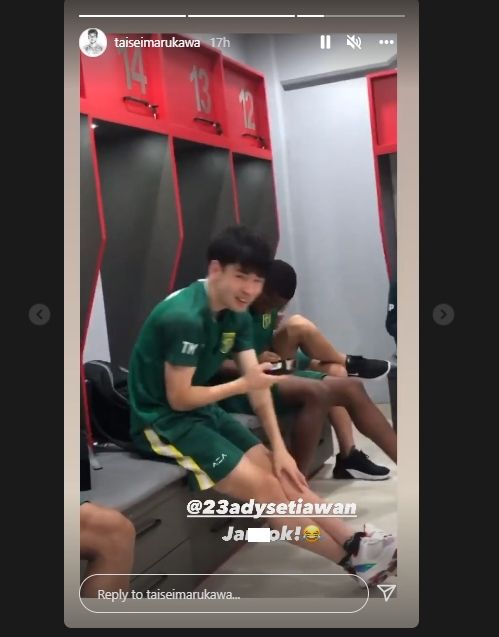 Taisei Marukawa ucapkan pisuhan ke rekan setim, tapi dengan maksud bercanda.(Instagram/taiseimarukawa)