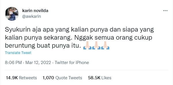 Cuitan Awkarin. [Twitter]