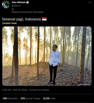 Jokowi Pose Bak Anak Senja Saat Sunrise di Titik Nol IKN. (Twitter/@jokowi)