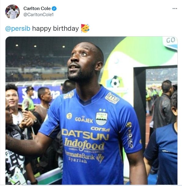 Carlton Cole memberikan ucapan ulang tahun untuk Persib Bandung. (Twitter/@CarltonCole1)