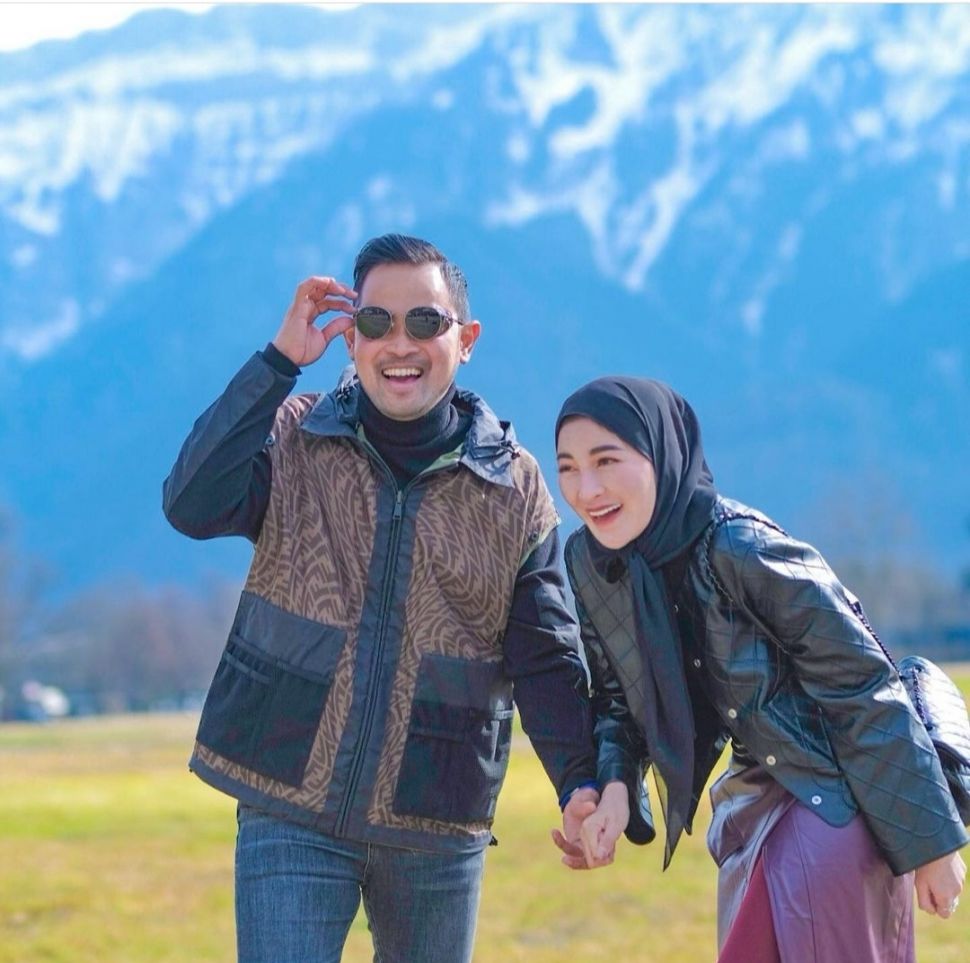 Shandy Purnamasari dan Juragan 99 Liburan Mewah di Swiss. (Instagram)