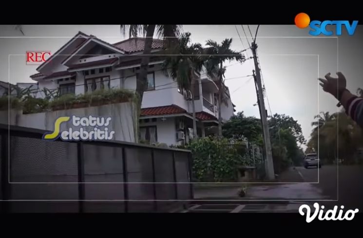 Rumah Eks Babysitter Mawar AFI (YouTube/Surya Citra Televisi)