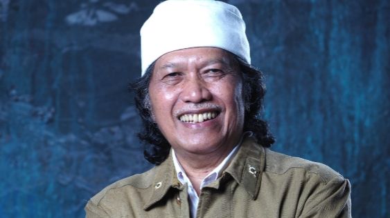 profil cak nun (Wikipedia)