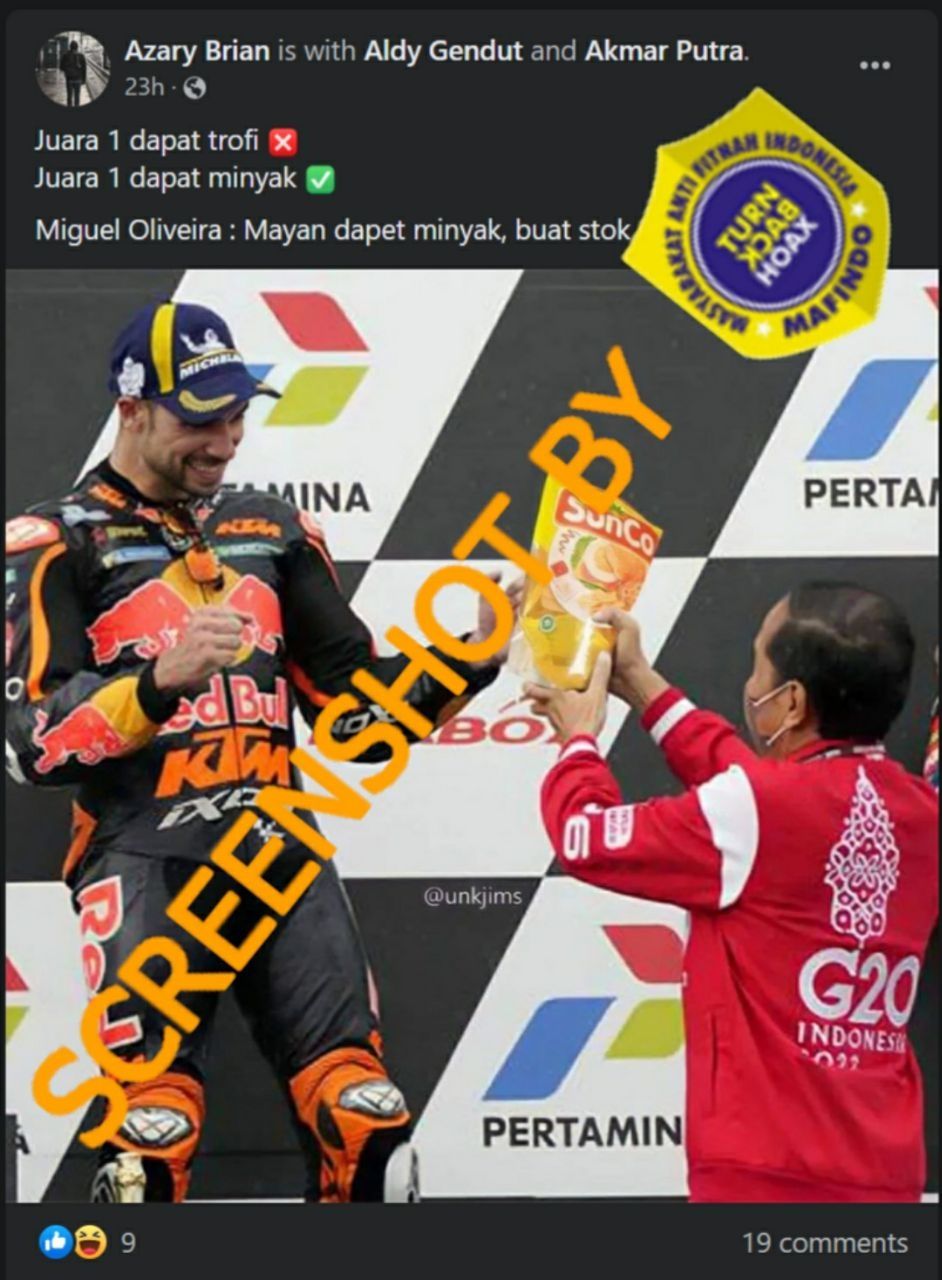 CEK FAKTA: Viral Foto Jokowi Beri Minyak Goreng pada Juara MotoGP Mandalika Miguel Oliveira (Turnbackhoax.id)