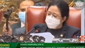 Puan Maharani di Sidang paripurna DPR RI (Instagram/underc0ver)