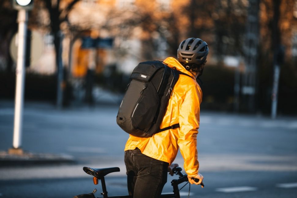 Thule Paramount Commuter. (Bags City)