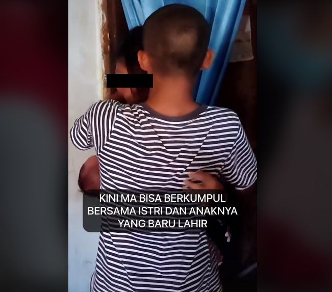 MA dan istrinya berpelukan usai dibebaskan. (TikTok/kejaksaan.ri)