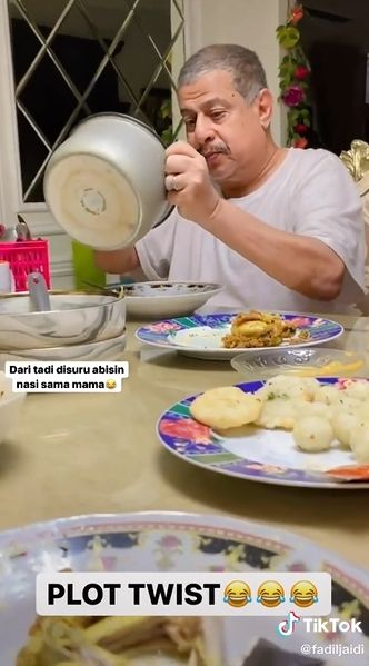 Diminta Habiskan Nasi Oleh Istri, Ekspresi Pak Muh saat Makan Sahur Jadi Sorotan. (TikTok/@fadiljaidi)