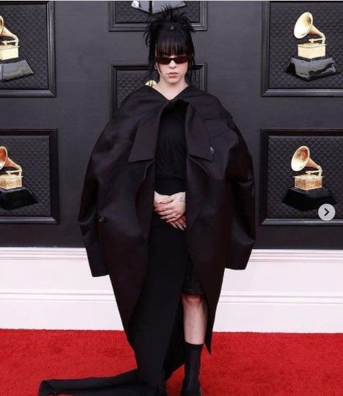Gagal Bergaya di Grammy Awards, Ini 7 Penampilan Terburuk, Justin Bieber Seperti Pinjam Jas Ayahnya. (Dok: Instagram/beautyundone)