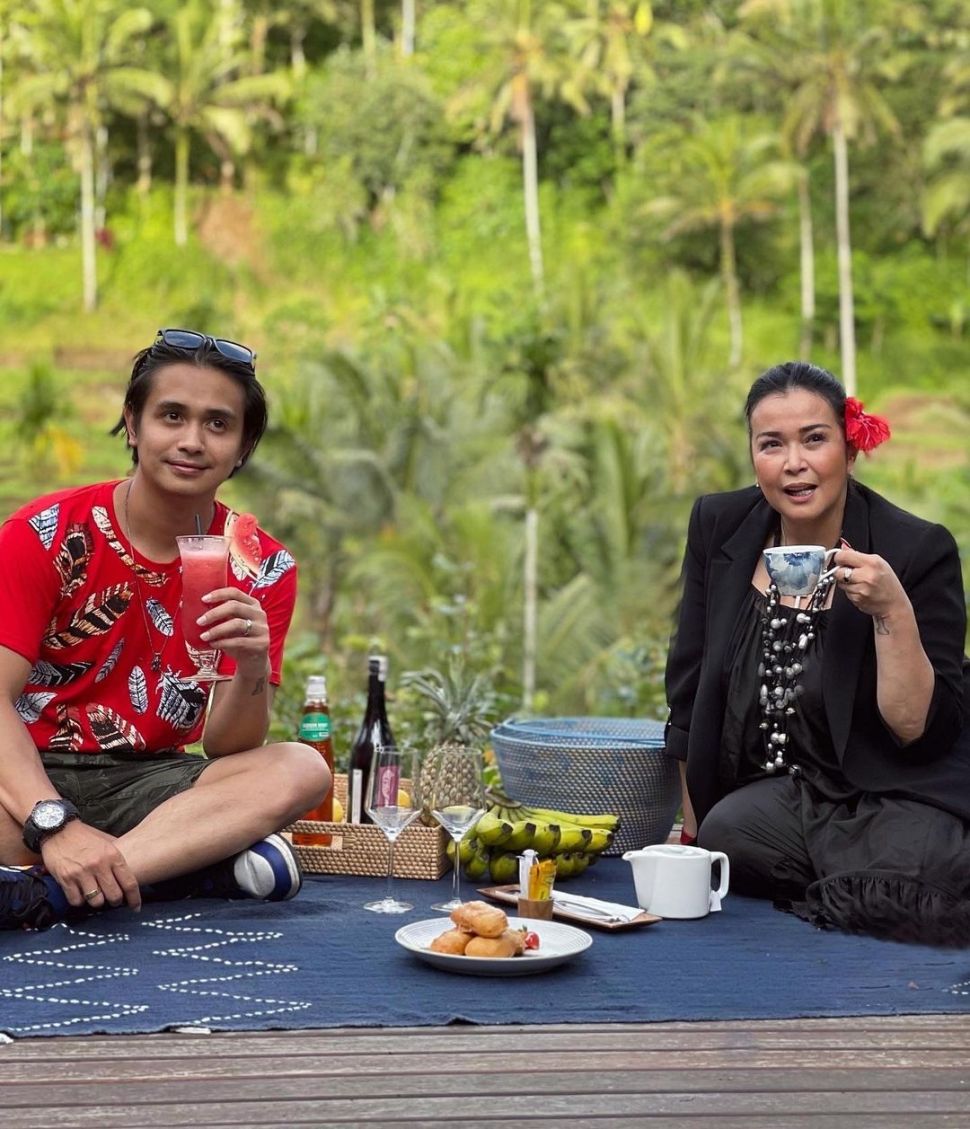 Ajun Perwira dan Jennifer Jill alias Mami Ipel. [Instagram]