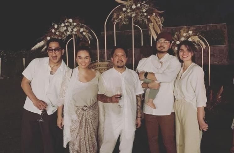 Momen Feby Febiola bareng cucu ganteng (Instagram/@febyfebiola_)