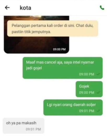 Percakapan antara driver ojol dan customer. (Instagram/dramaojol.id)