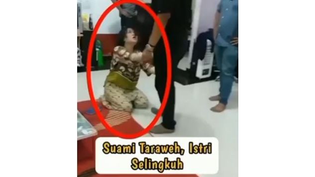 Istri ketahuan selingkuh saat suami tarawih (Instagram/ say.viideo)