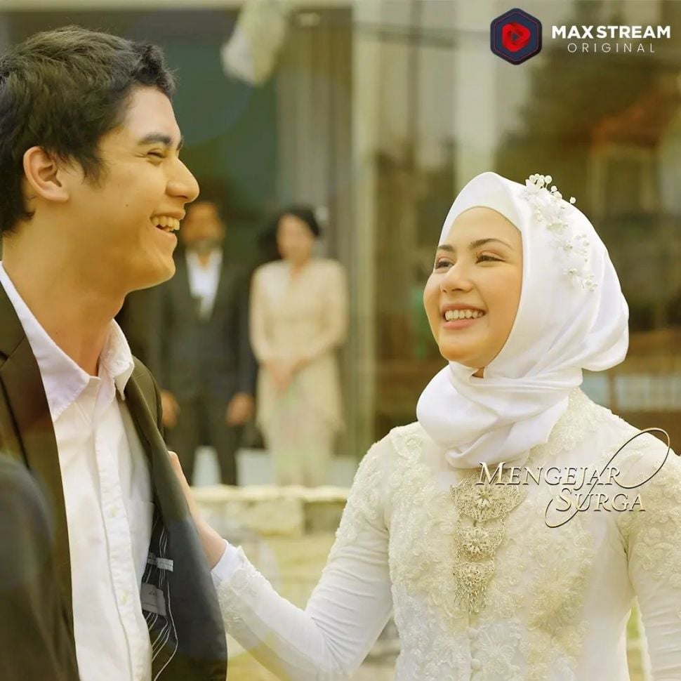 Al Ghazali dan Jessica Mila di film Mengejar Surga. [Instagram]