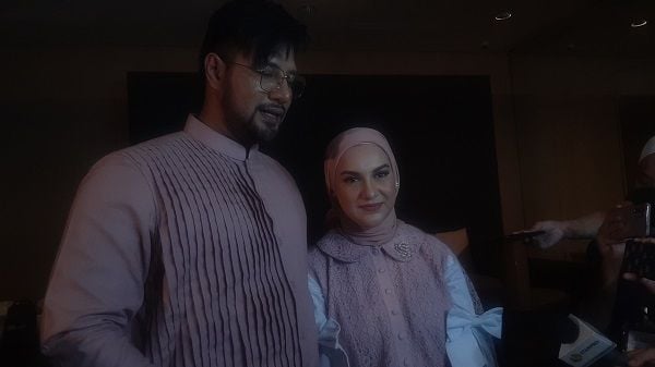 Irish Bella dan Ammar Zoni Pamerkan Rancangan Busana Miliknya di Muffest+ 2022 (Suara.com/Dini Afrianti Efendi)