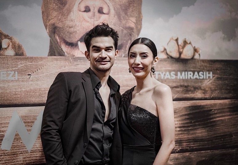 Tyas Mirasih dan Tengku Tezi [Instagram]