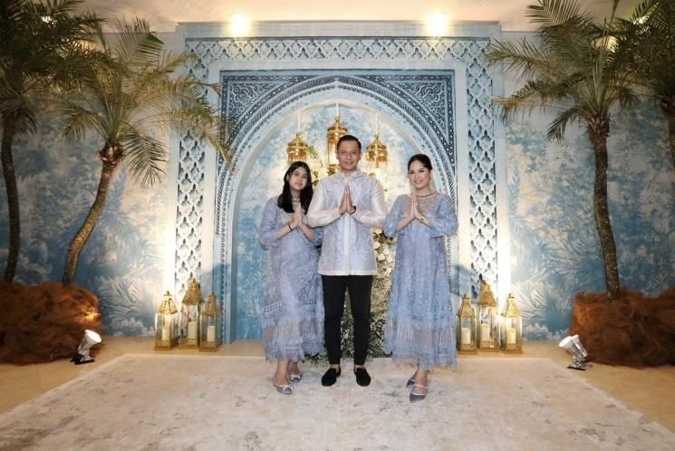 Gaya Halal Bihalal Seleb Istri Pejabat [Instagram/@agusyudhoyono]