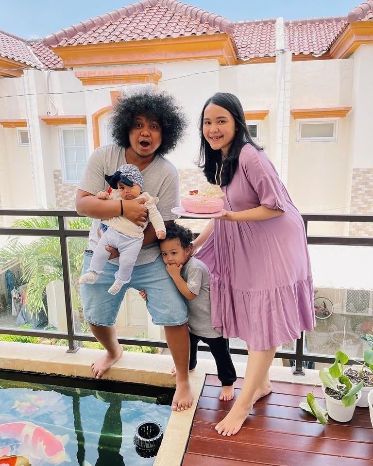 Potret Babe Cabita Momong Anak (instagram/@babecabiita)