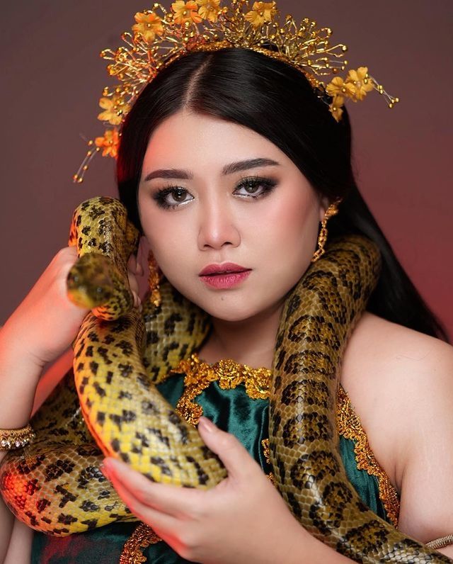 Potret Clarissa Putri Dandan Jadi Badarawuhi (Instagram/clarissaputri_)