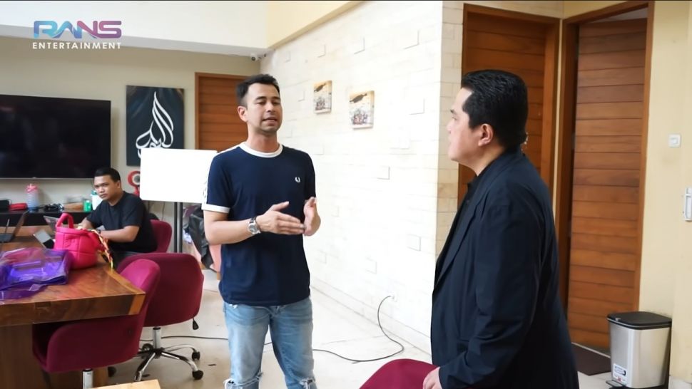 Potret Erick Thohir kunjungi rumah Raffi Ahmad dan Nagita Slavina (YouTube/Rans Entertainment)