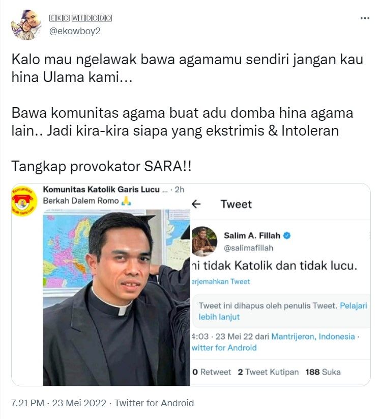 Media sosial digegerkan dengan kemunculan sebuah unggahan foto editan yang berisikan gambar ustaz Abdul Somad mengenakan pakaian pastor. [Twitter/@ekowboy2]