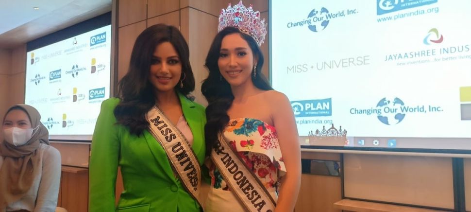 Puteri Indonesia 2022 dan Miss Universe 2021 [Suara.com/Rena Pangesti]