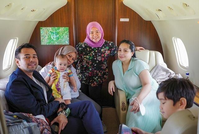 Potret Mbak Lala Liburan Bareng RANS di Eropa. (Instagram/shela_lala96)