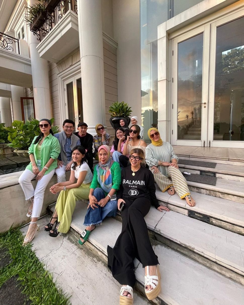 Momen Welcome Home Party Syahrini (instagram/@princessyahrini)