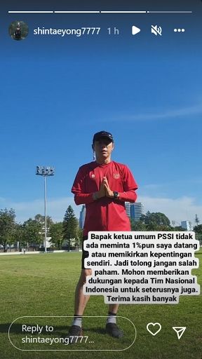 Klarifikasi pelatih Shin Tae-yong perihal timnas Indonesia datang ke pesantren jelang laga kontra Bangladesh. [Instagram/@shintaeyong7777]