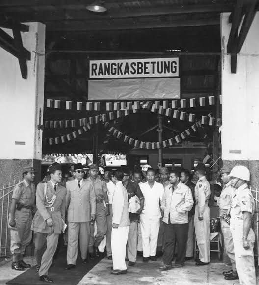 Presiden Soekarno saat berkunjung ke Rangkasbitung. (ANRI)