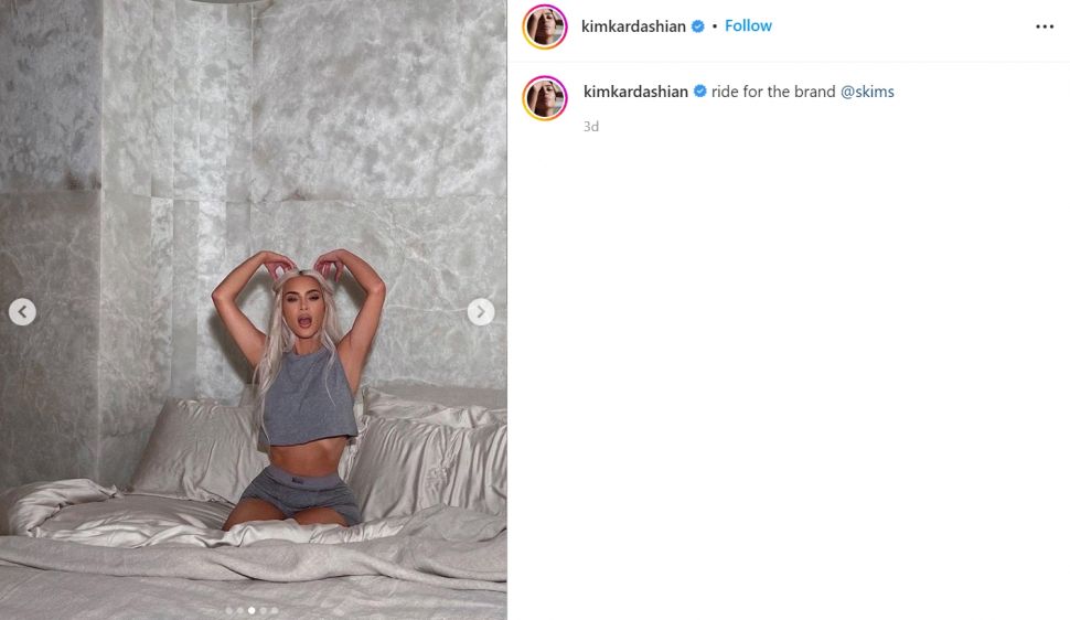 Kim Kardashian pamer ranjang dari marmer yang harganya sampai miliaran Rupiah (Instagram/kimkardashian)