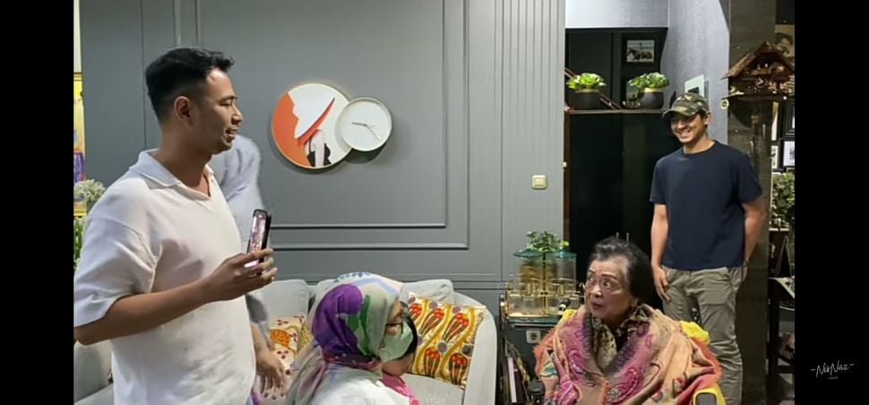 Momen Nenek Raffi Ahmad Ketemu Arya Saloka (YouTube/NisNaz Channel)