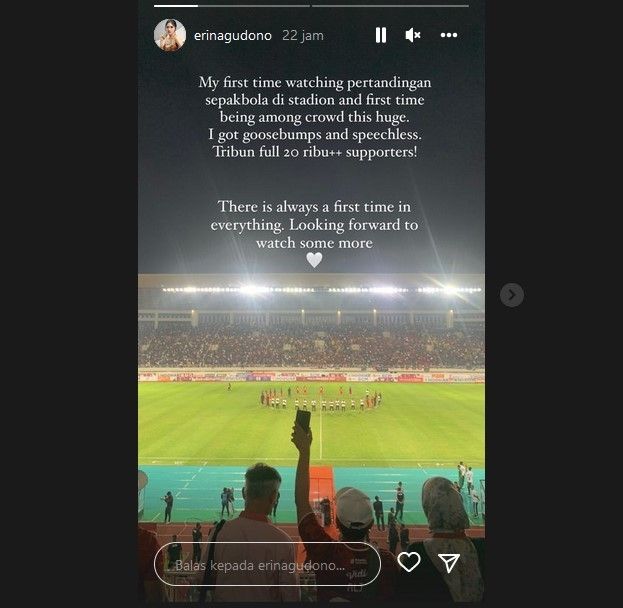 Erina Gudono jadi ketagihan nonton sepakbola, setelah ketahuan nonton pertandingan sepakbola di acara Pembukaan Piala Presiden 2022 pada Sabtu (11/6/2022). [Instagram]