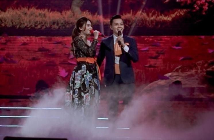 7 Momen mesra pasangan artis nyanyi di panggung. [Instagram]