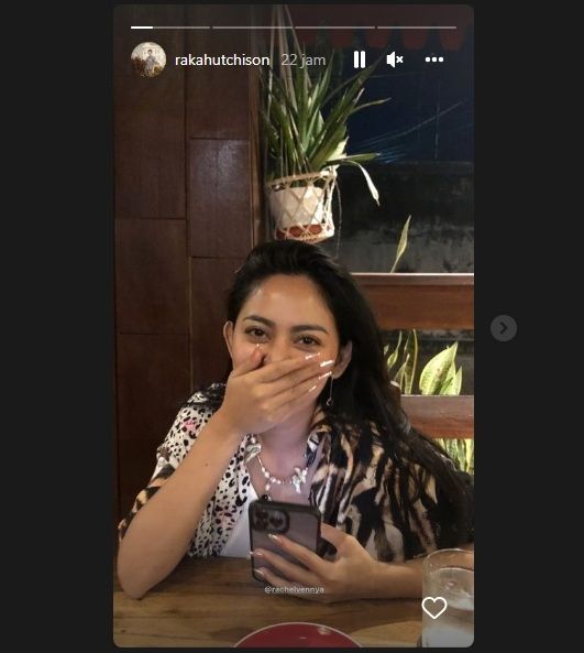 Raka Hutchison unggah foto Rachel Vennya [Instagram]