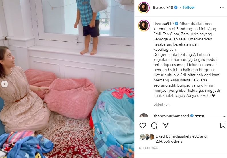 Momen Rossa berinteraksi dengan adik bungsu Eril, Arkana [Instagram]